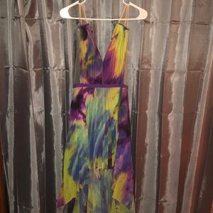 Night to low colored dress